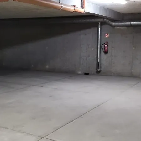 Prymus Z Garazem * Колобжег